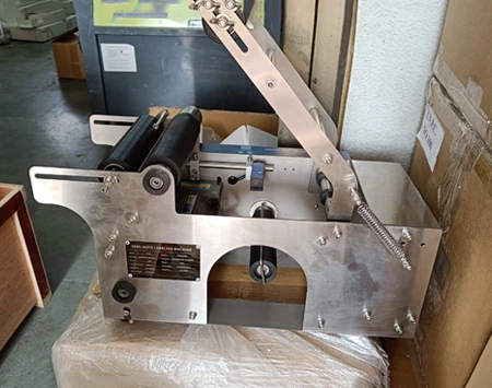 Manual Bottle Sticker Labeling Machine